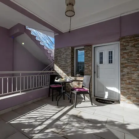 Apartment Home, Agia Triada *