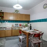 Home, Agia Triada