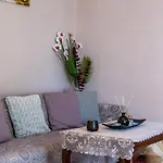 公寓 Home, Agia Triada 卡拉马塔