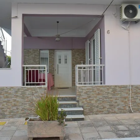 Διαμέρισμα Home, Agia Triada *