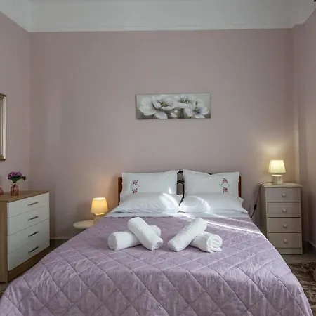 Appartement Home, Agia Triada *