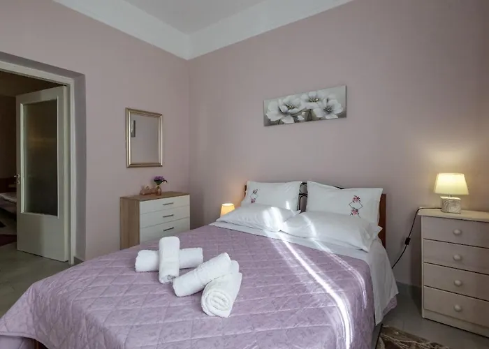 Apartamento Home, Agia Triada *